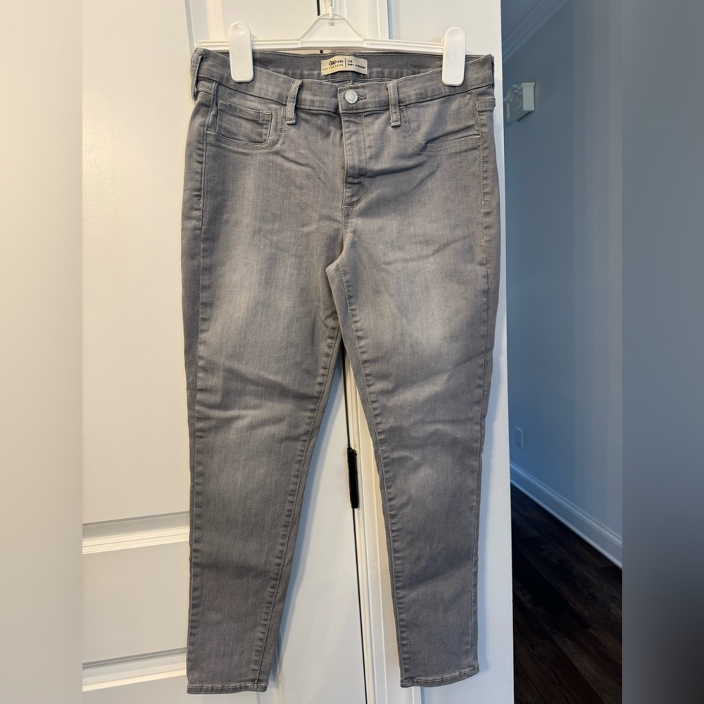 GAP Women's Easy Leggings in Light Gray